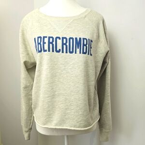 Abercrombie & Fitch Cream Crewneck Sweatshirt Women’s Size S Oversized Cozy